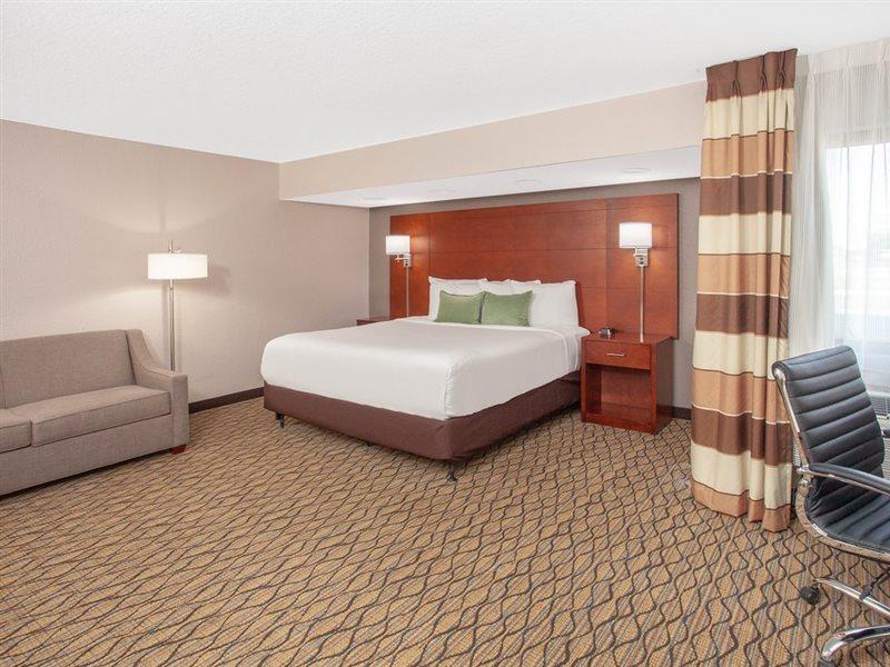 Wyndham Garden Fort Wayne Buitenkant foto