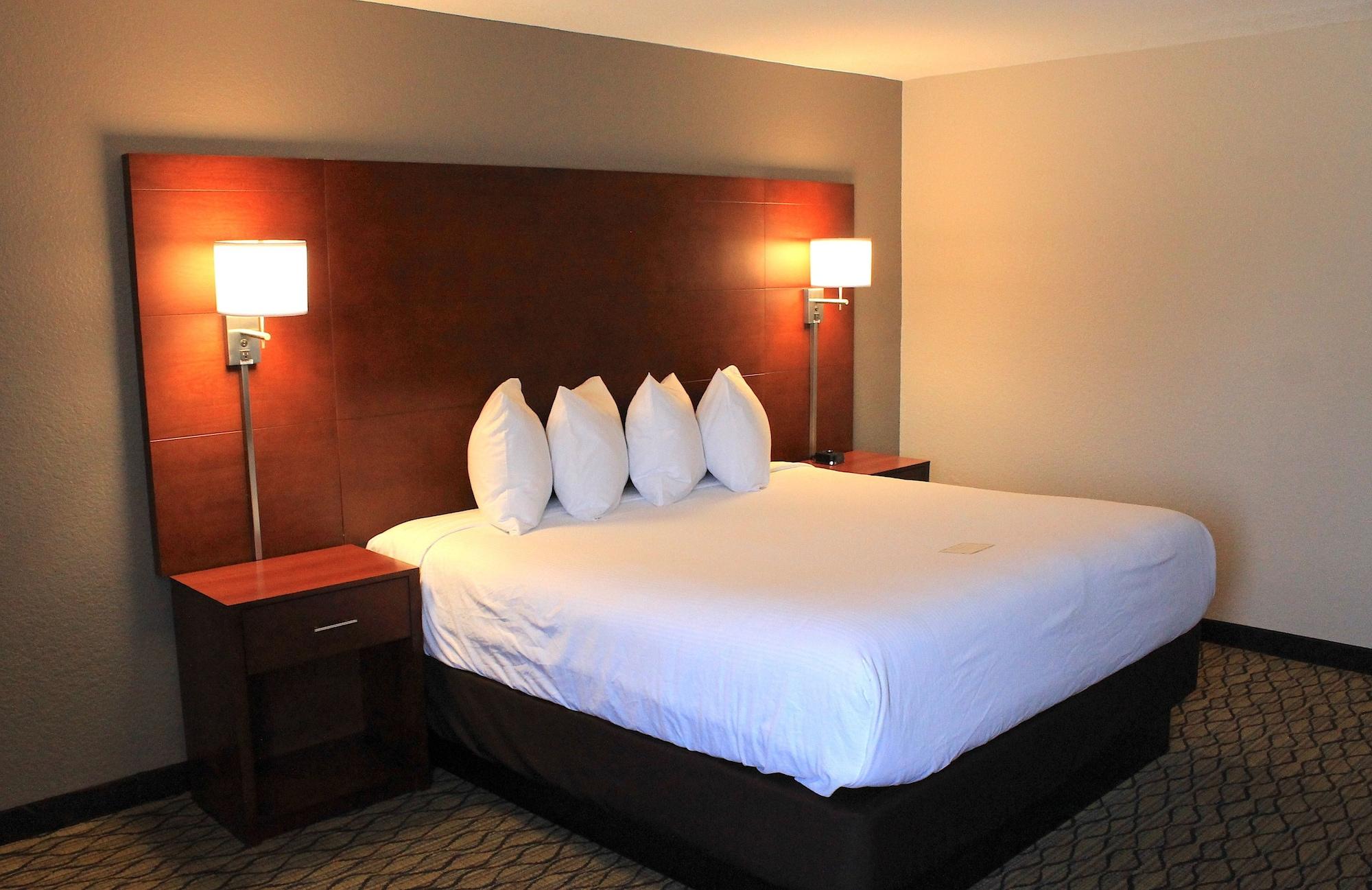 Wyndham Garden Fort Wayne Buitenkant foto