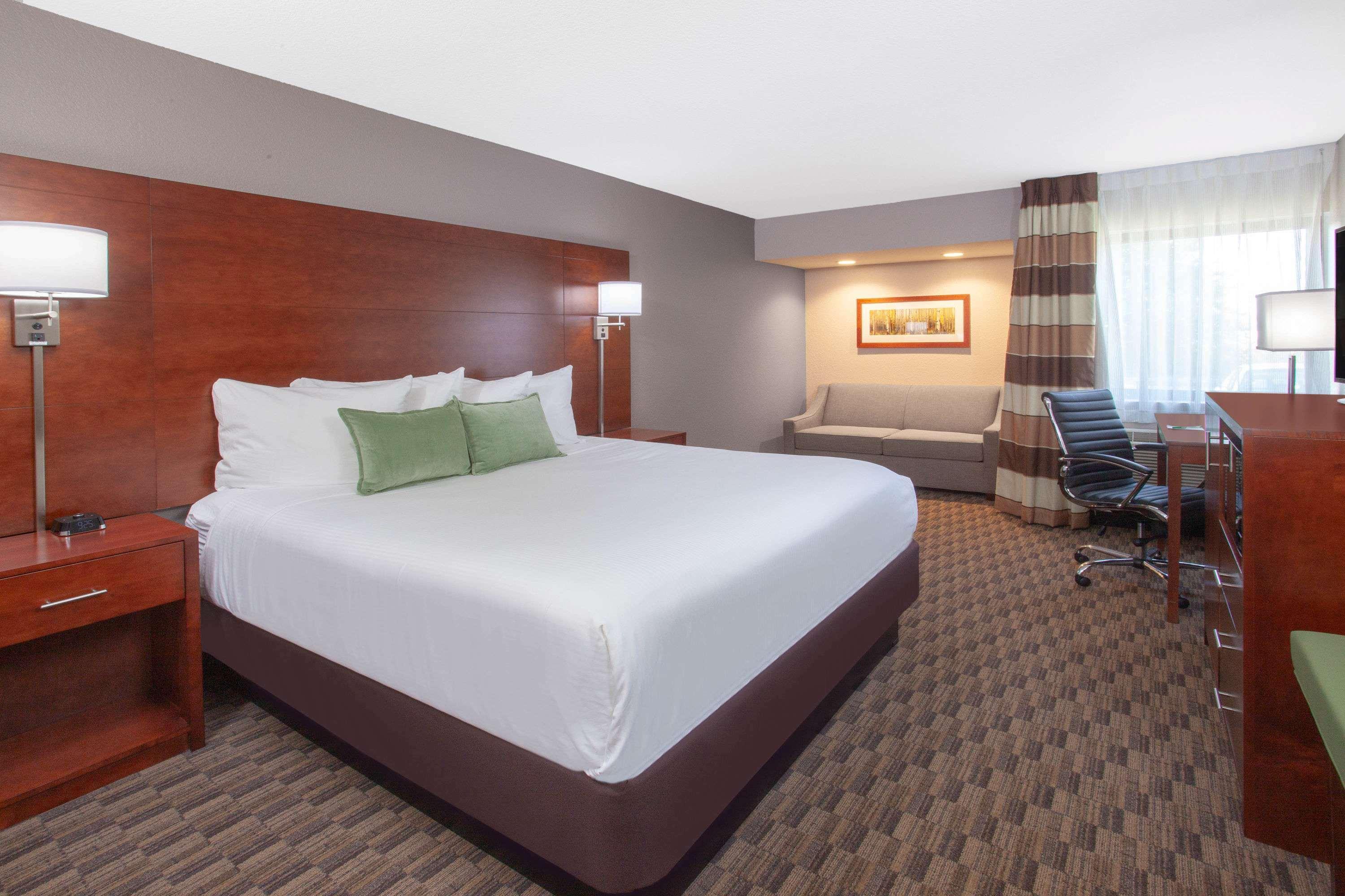 Wyndham Garden Fort Wayne Buitenkant foto