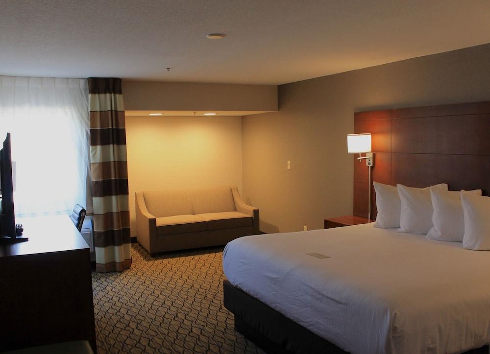 Wyndham Garden Fort Wayne Buitenkant foto