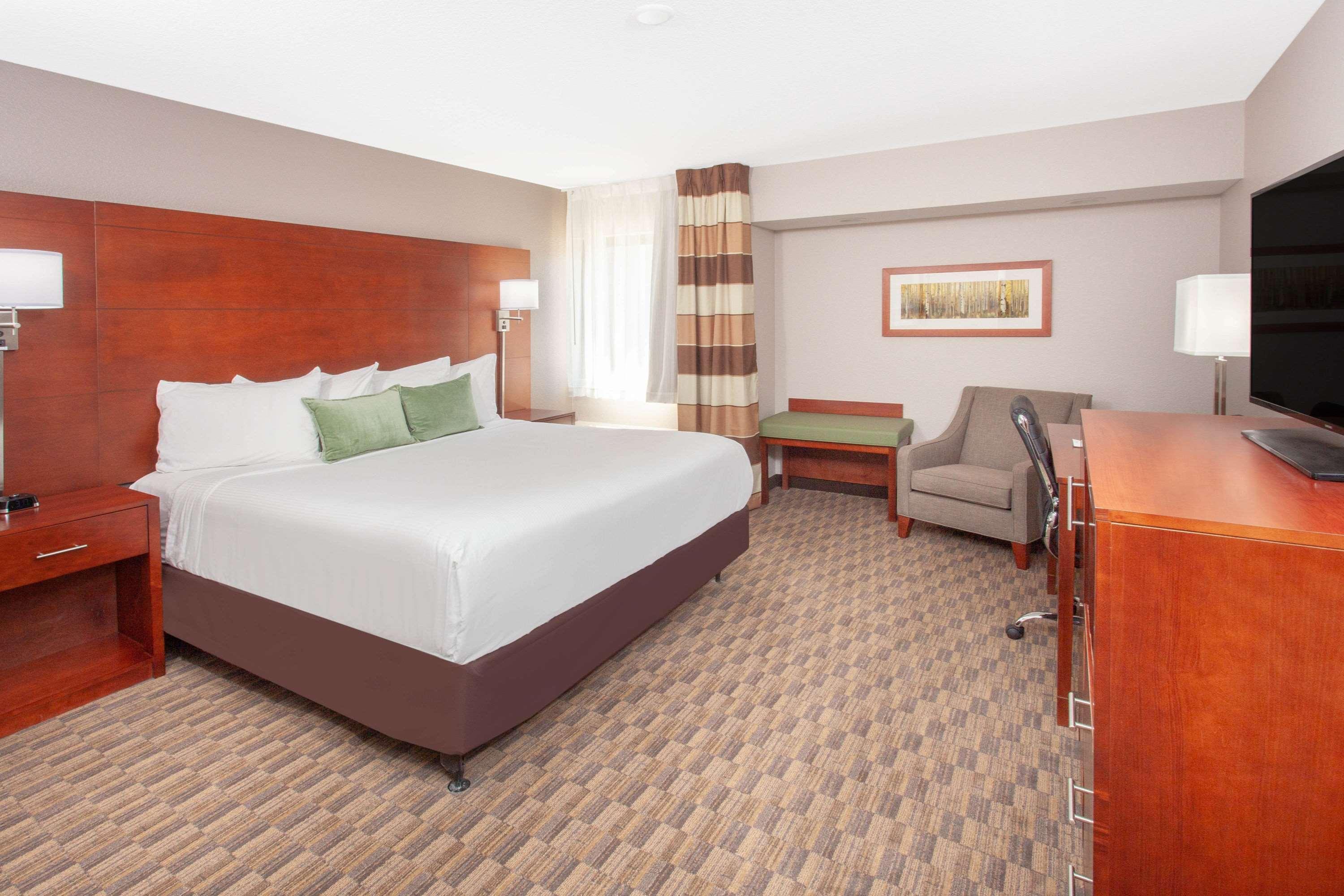 Wyndham Garden Fort Wayne Buitenkant foto