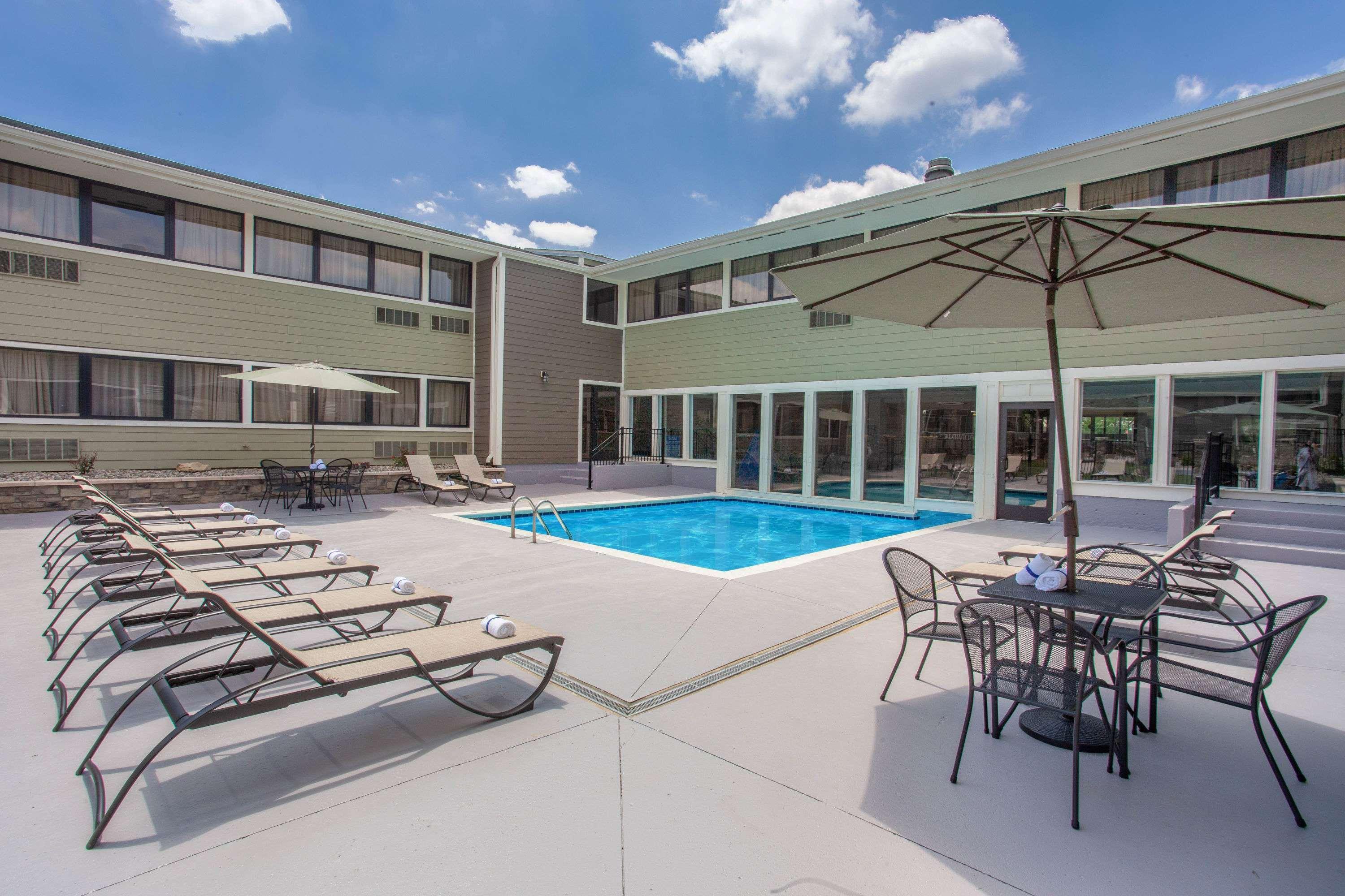 Wyndham Garden Fort Wayne Buitenkant foto